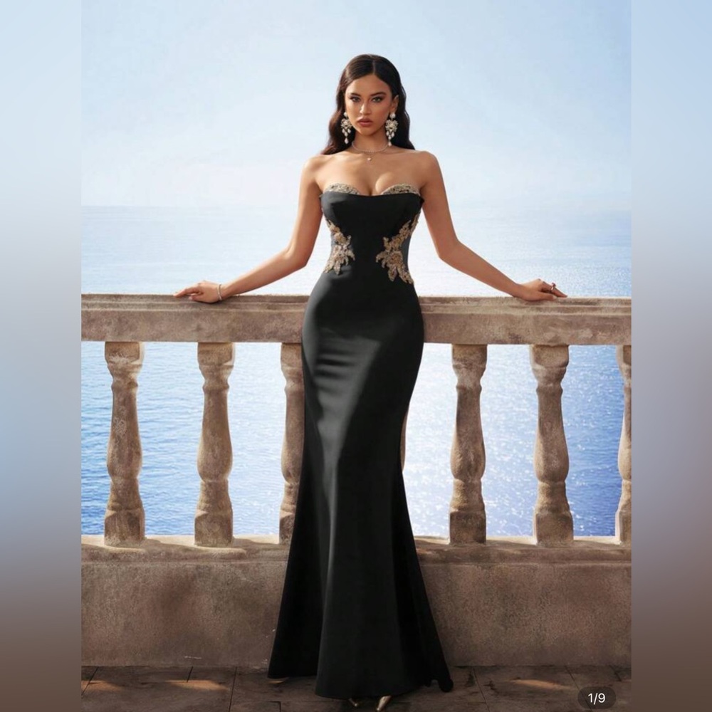 Elegant Black Strapless Gown with Gold Embellishments